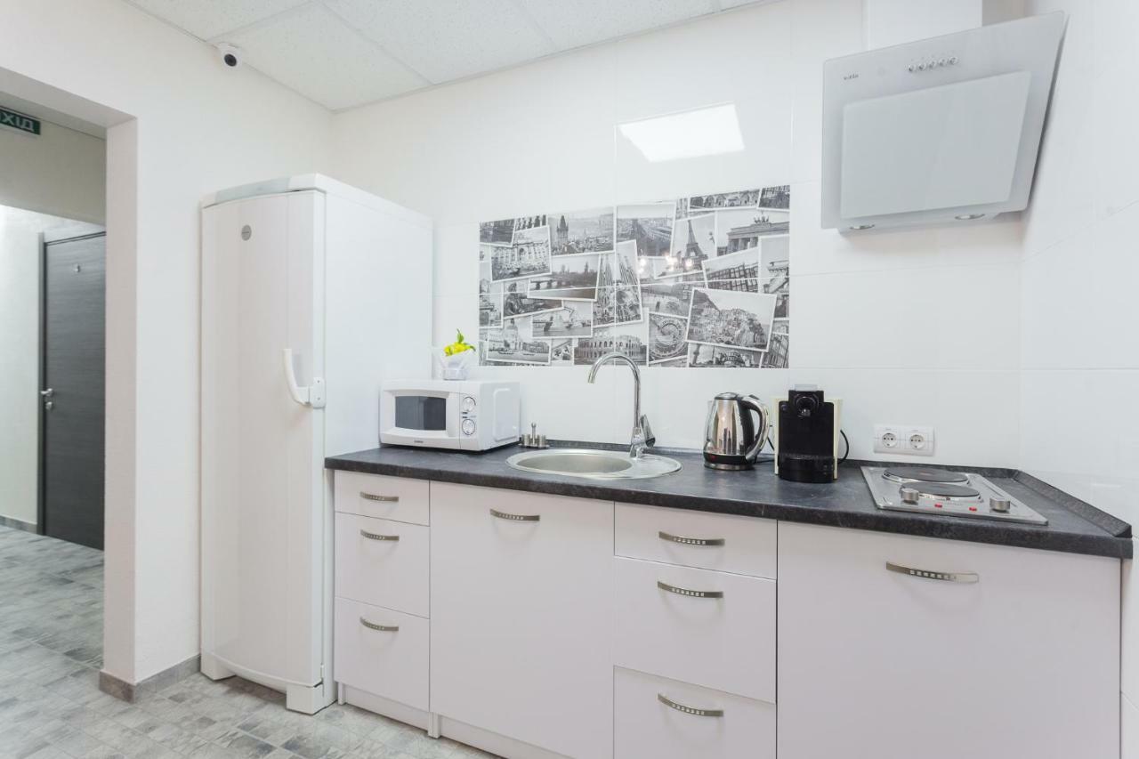 Skyhome Na Nauky Kyiv Exterior photo